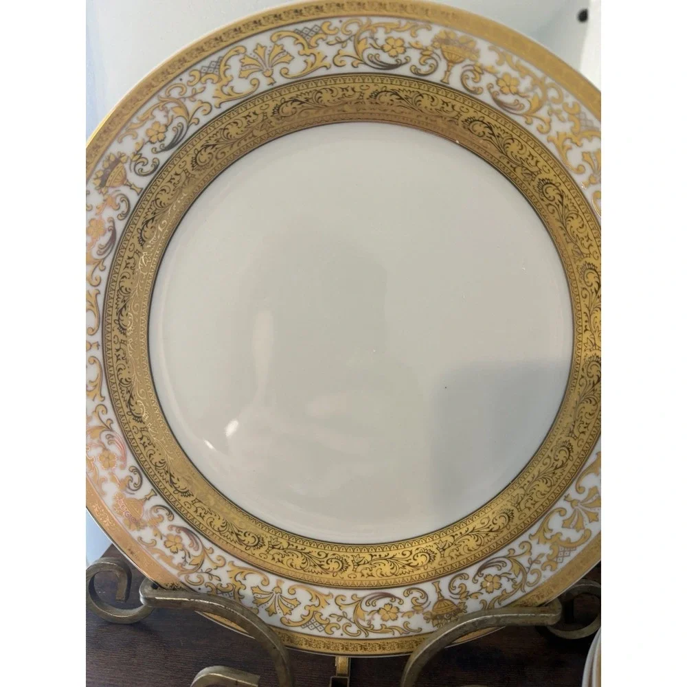 GNA Fine Porcelain vintage set